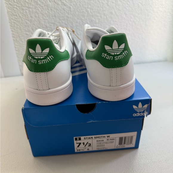 Adidas Stan Smith Women Sneakers - Picture 3 of 5